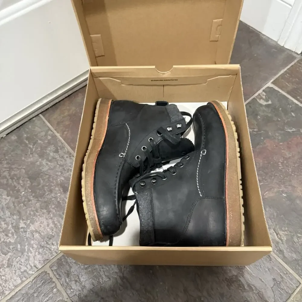 UGG men merrick